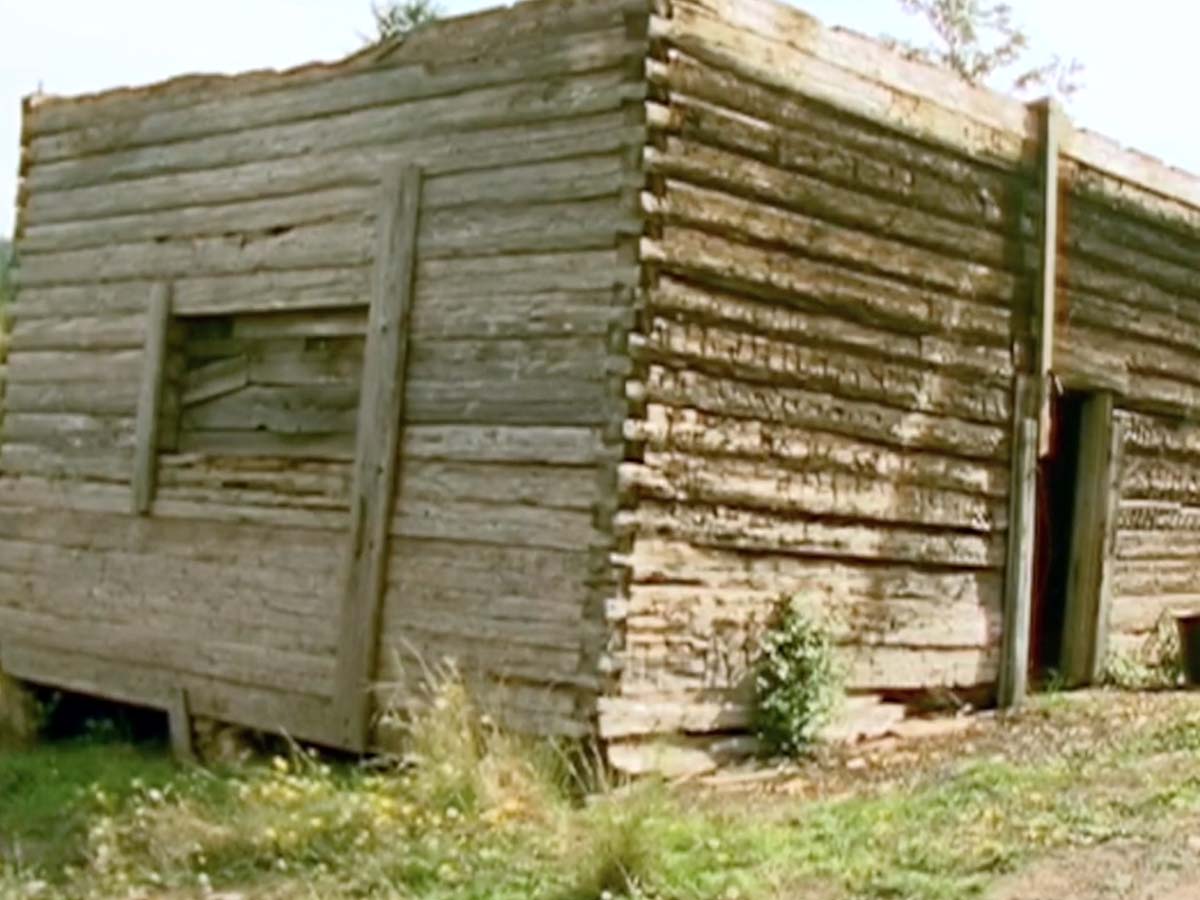 Oregon - Molalla Log House