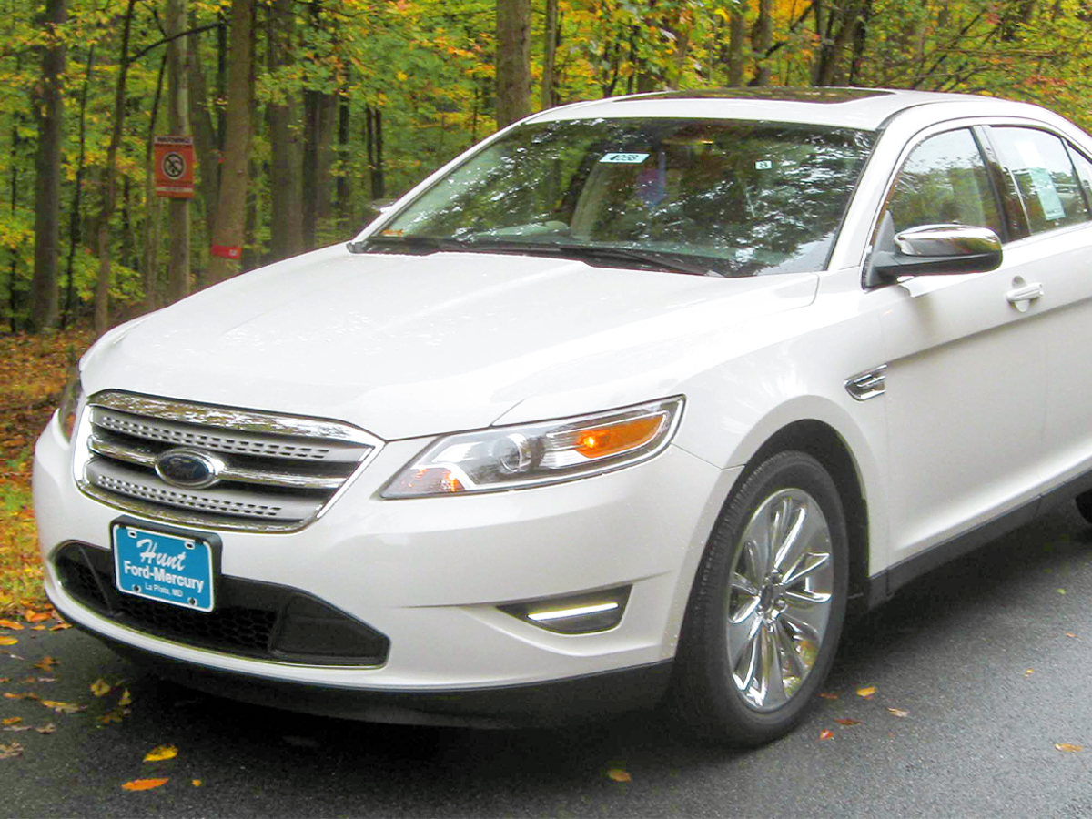 Ford Taurus
