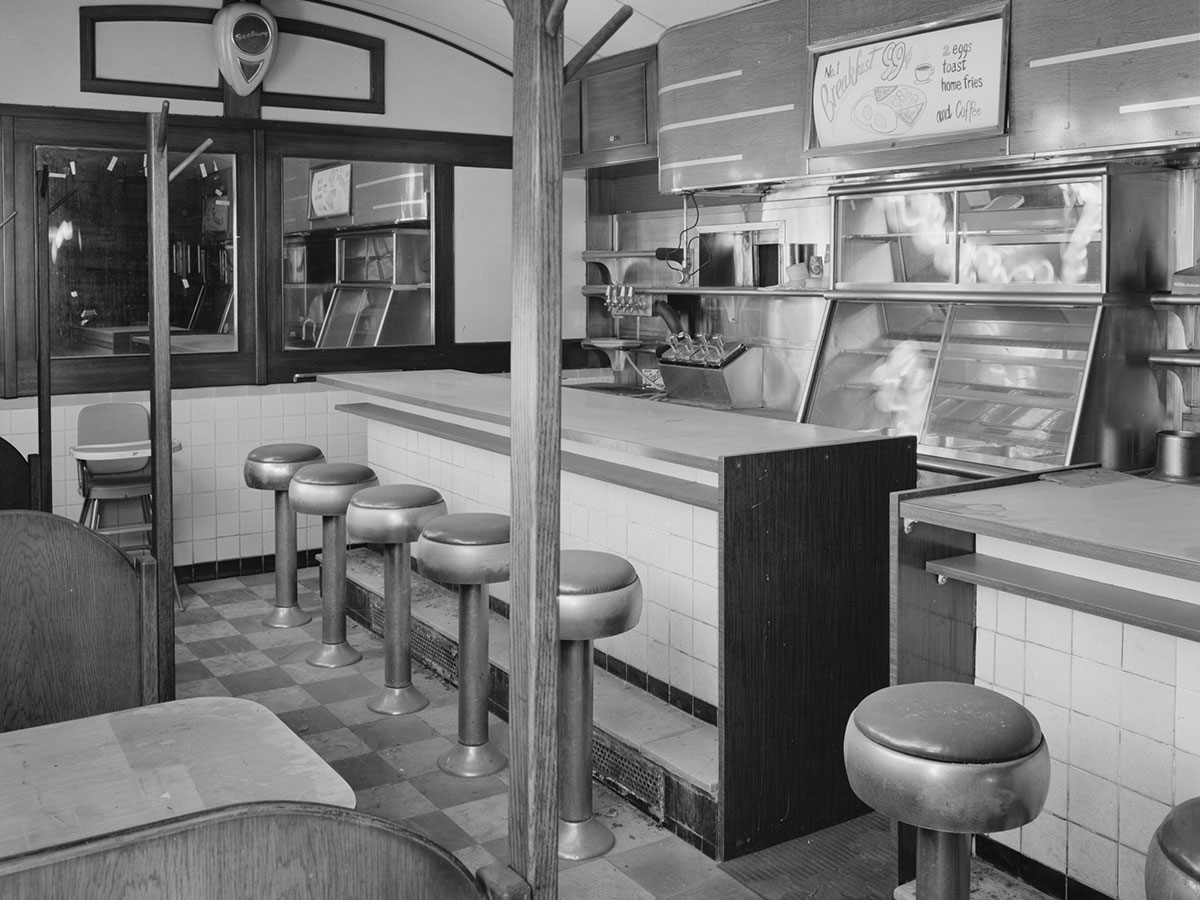 Abandoned Diner in 1933