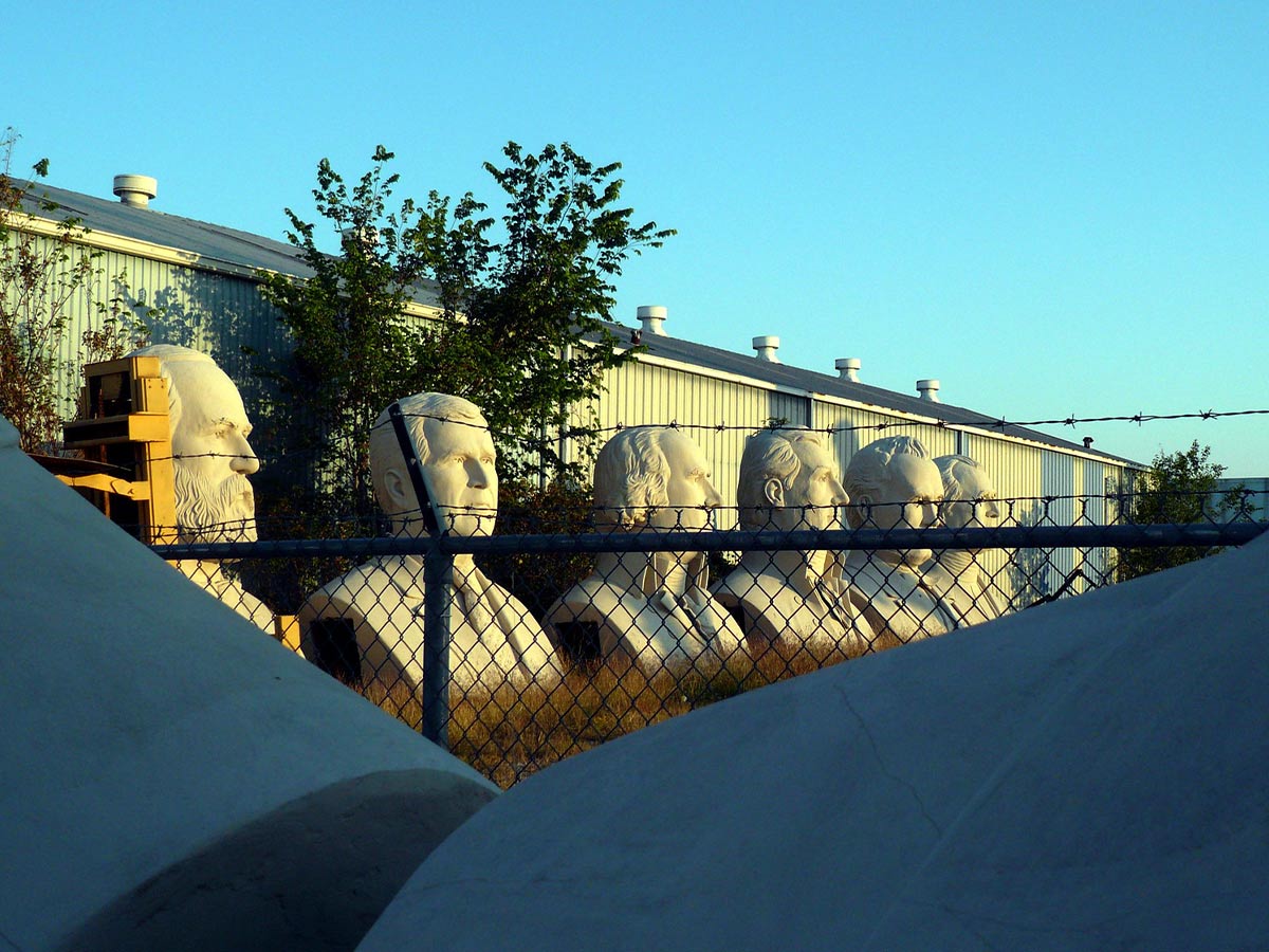 Giant Busts of 43 Presidents