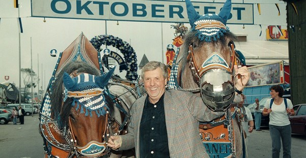 guy with horses on oktoberfest