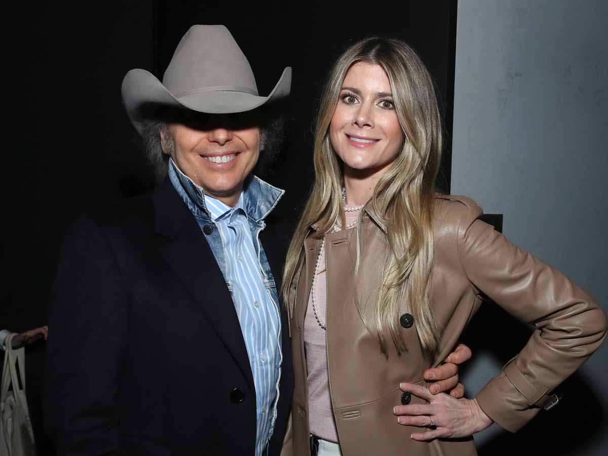 Dwight Yoakam