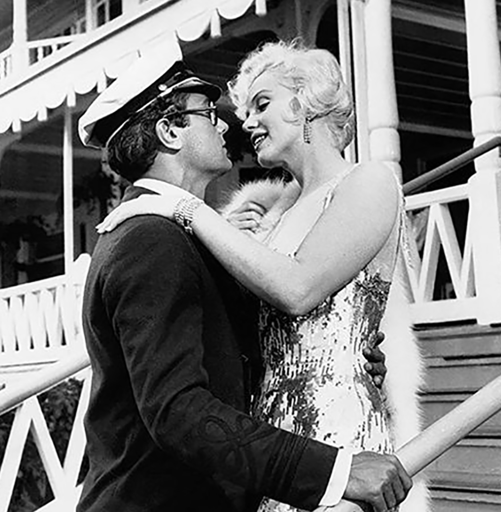 Marilyn Monroe and Tony Curtis