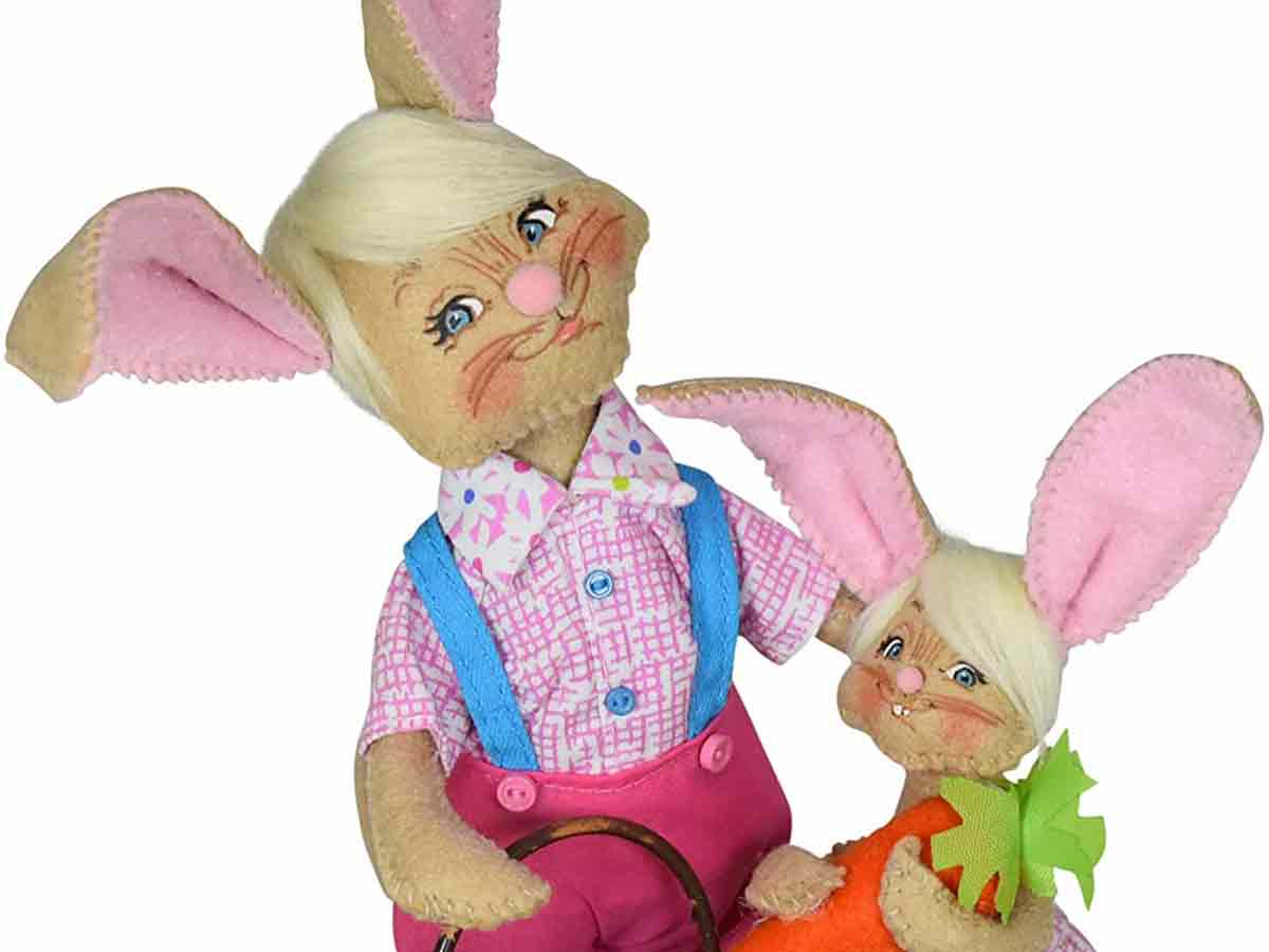Annalee Dolls