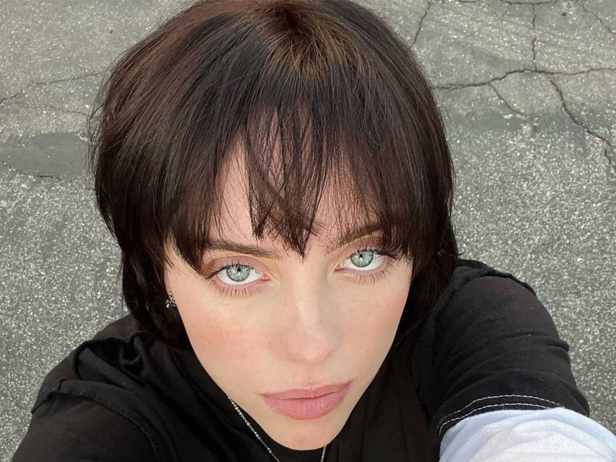29. Eye-Skimming Bangs