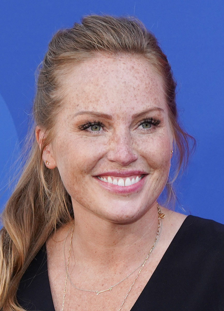 36. Mina Starsiak