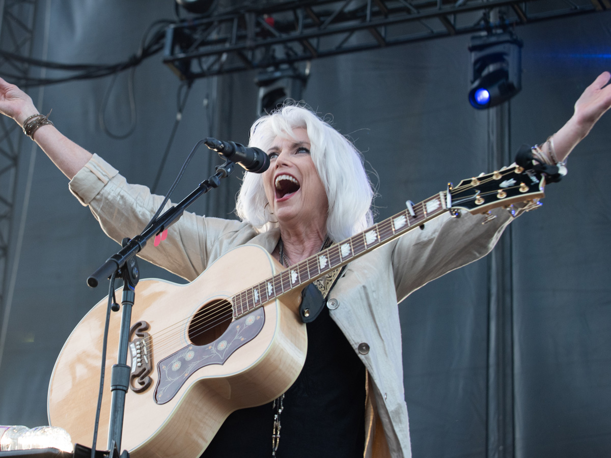 Emmylou Harris