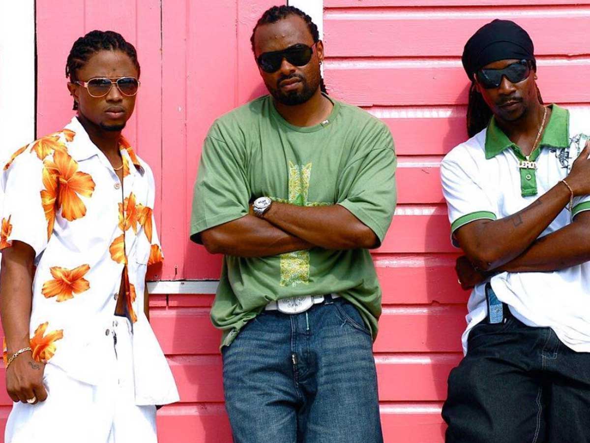 4. Who Let the Dogs Out (2000) Baha Men