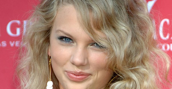 Covers and screenshots of country songs
