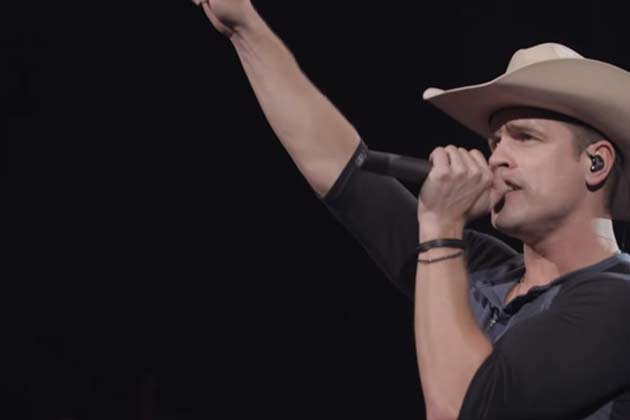 21. Hell of a Night, Dustin Lynch