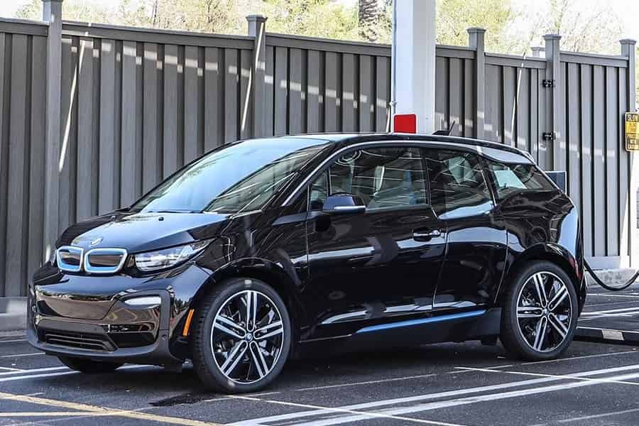 19. 2023 BMW i3