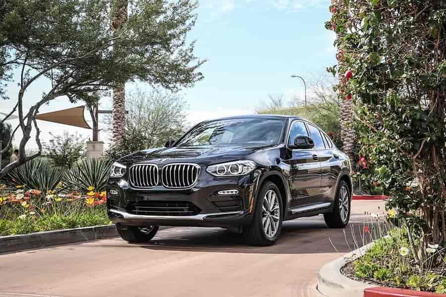 6. 2023 BMW X4
