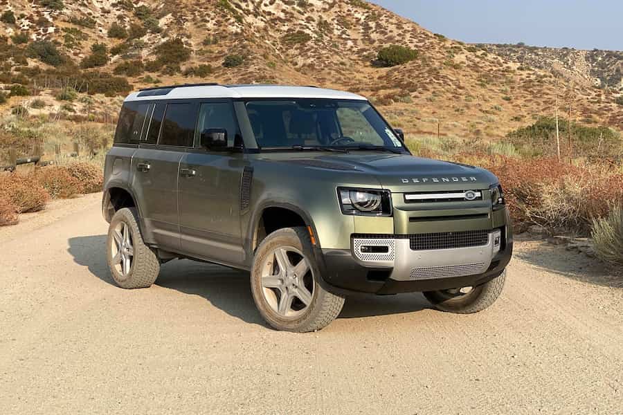 10. 2023 Land Rover Defender