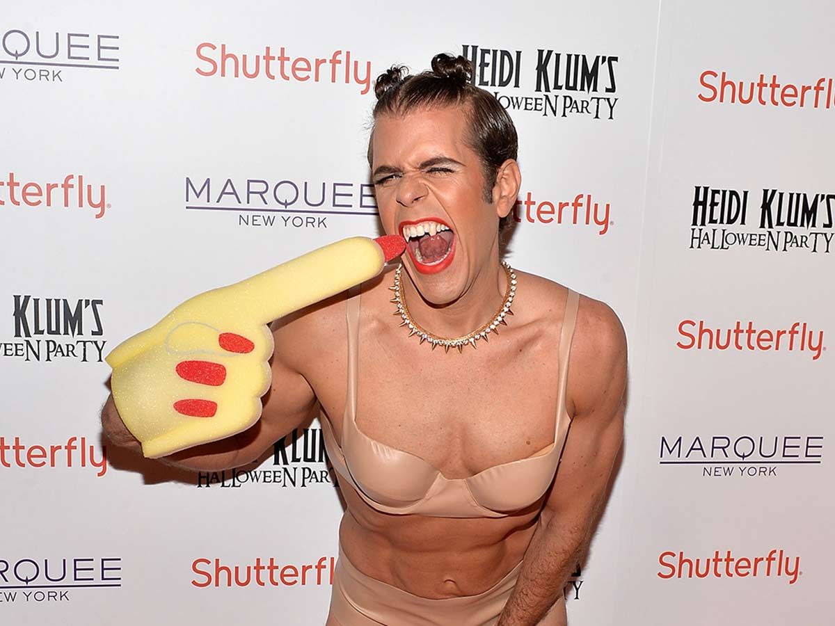 33. Perez Hilton – Miley Cyrus