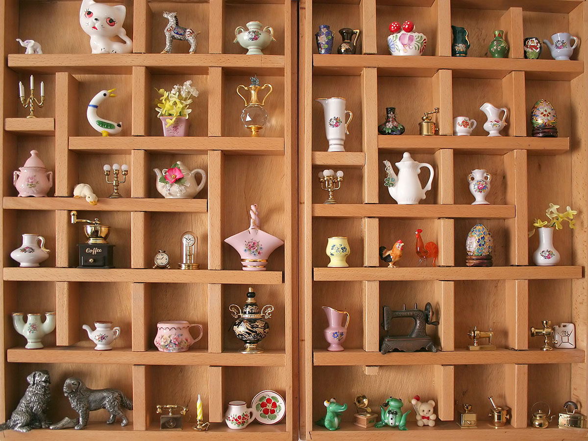 6. Tons of Knick-Knacks
