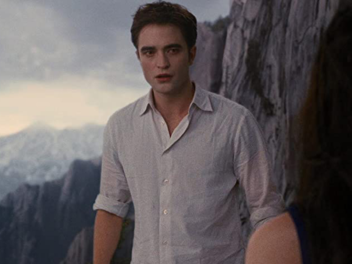 Robert Pattinson Wore a Wig for Breaking Dawn: Part 2