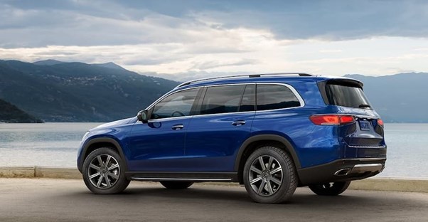 a 2021 mercedes benz gls class