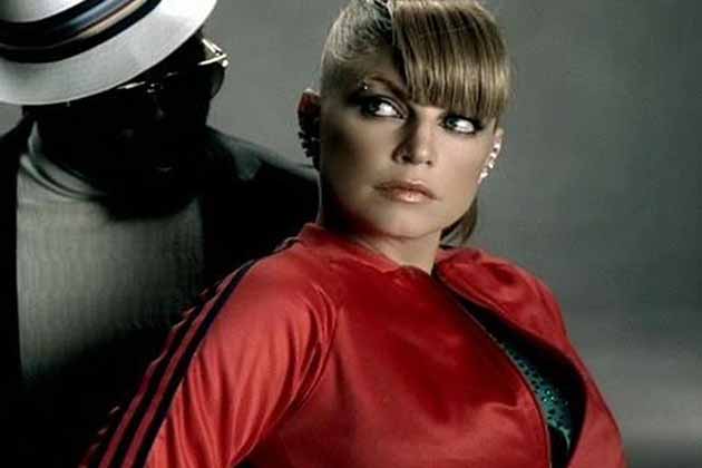 37. My Humps (2005) Black Eyed Peas