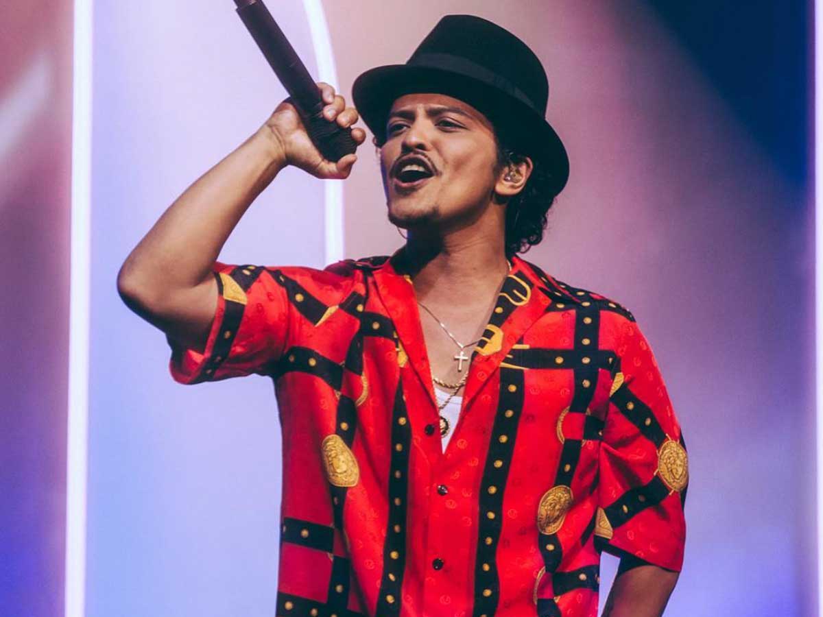 8. Marry You (2010) Bruno Mars