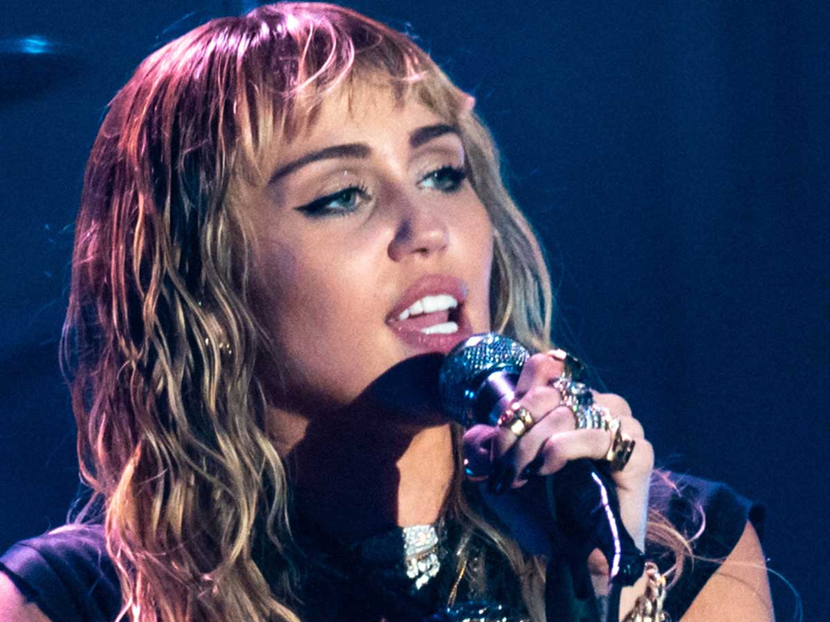 40. Do My Thang (2013) Miley Cyrus