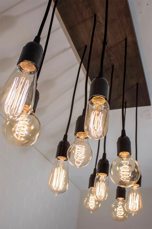 32. Bombillas Edison