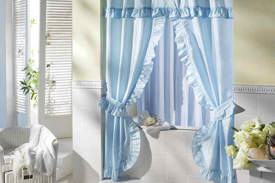 Accrochant des Rideaux de Douche Moches
