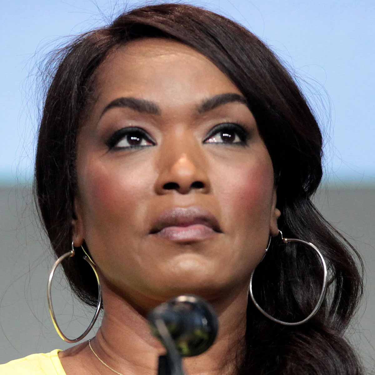 Angela Bassett