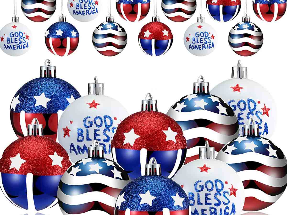 Patriotic Christmas Decor