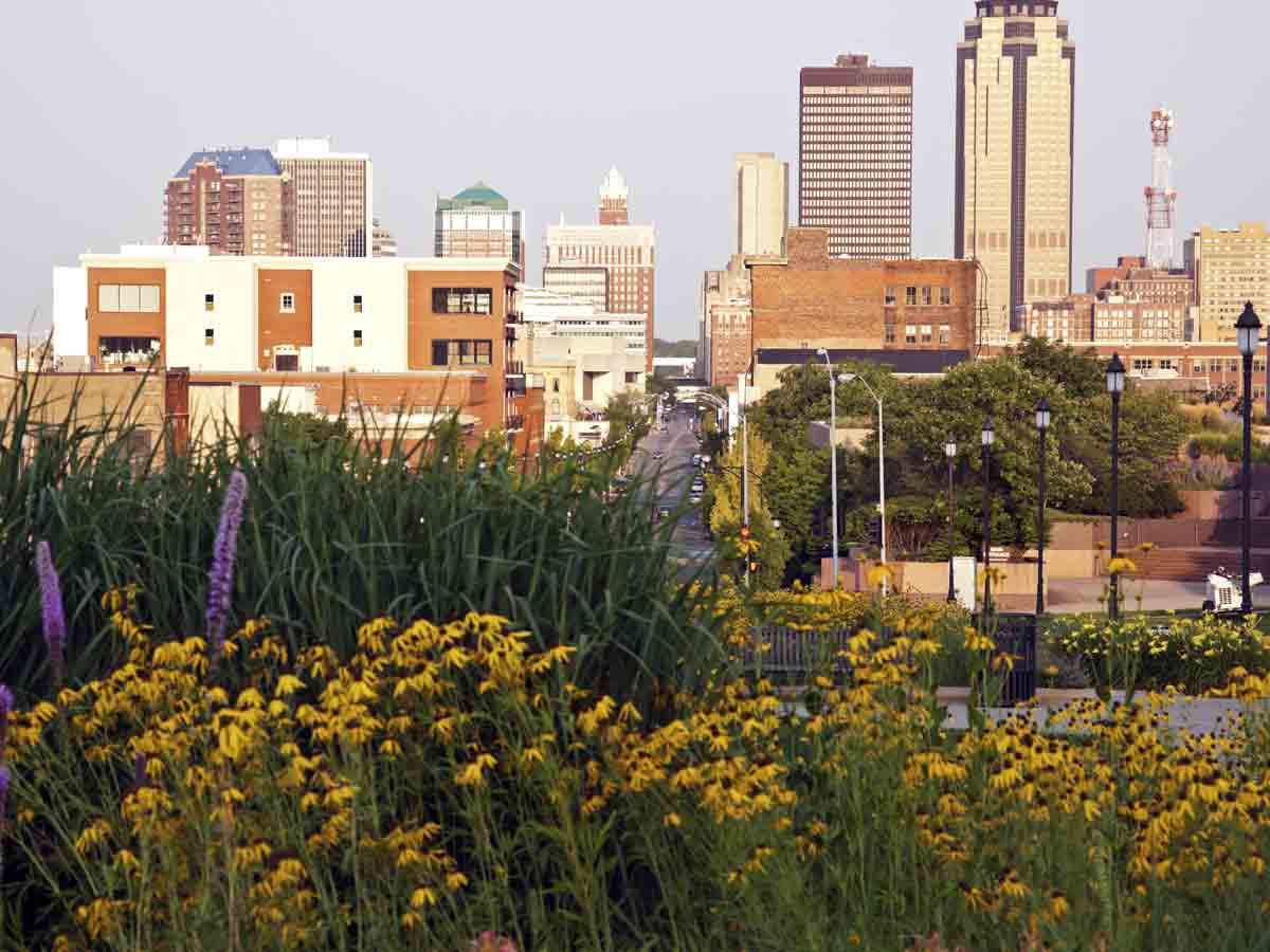 Des Moines, IA