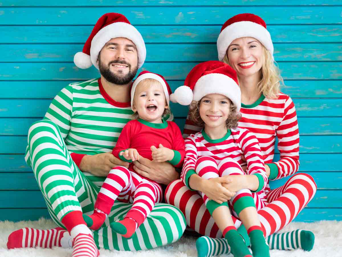 Thousands of Family Pictures