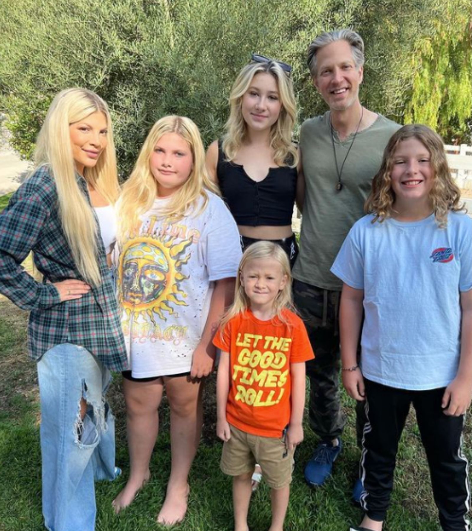 27. Tori Spelling - 5