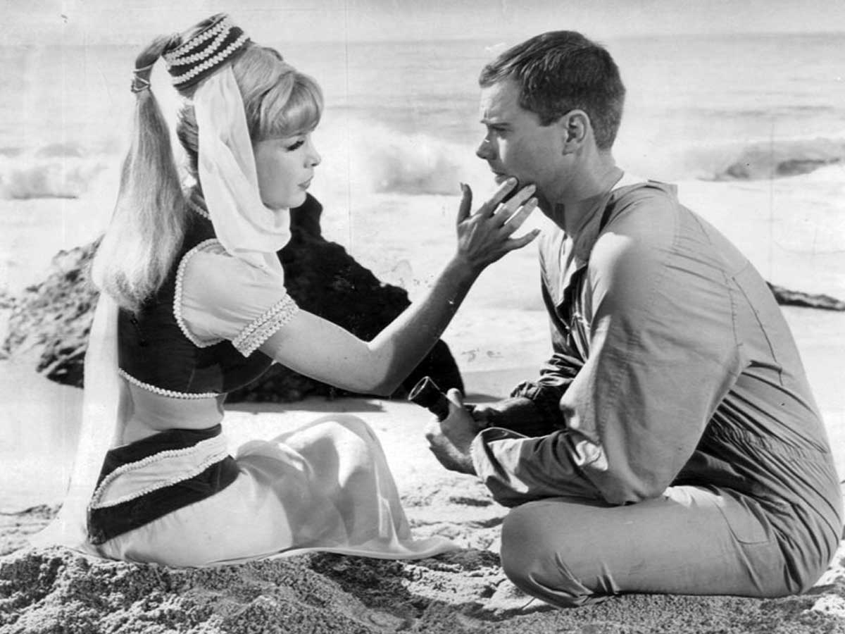 Barbara Eden was pregnant during the 1st season of I Dream of Jeannie.