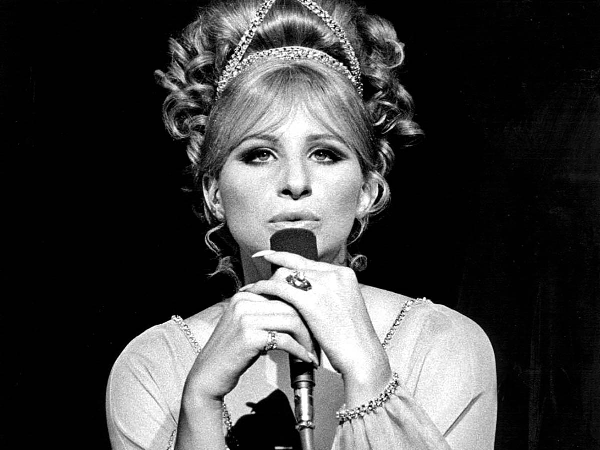 Barbara Streisand: $400 Million