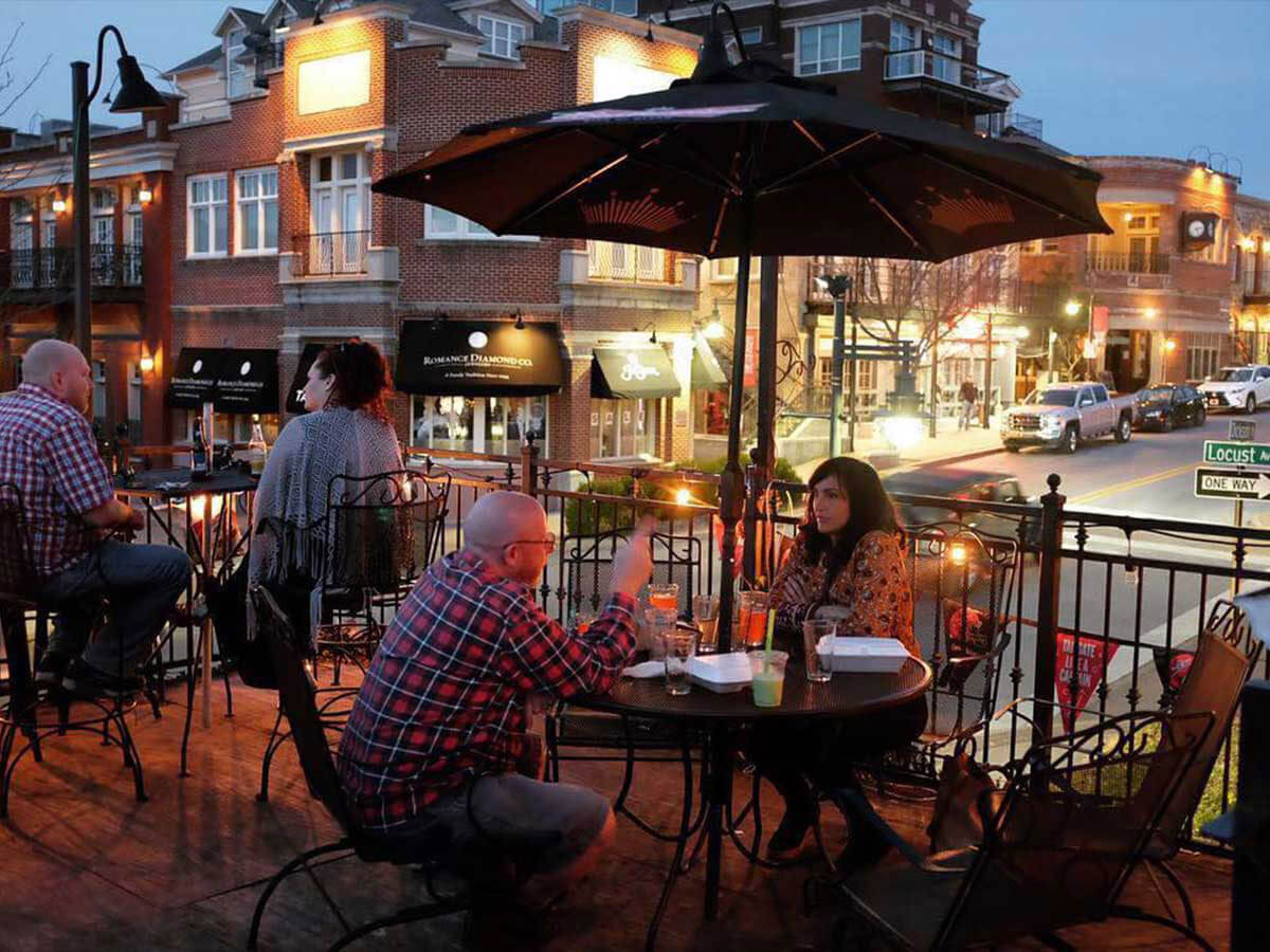 7. Nightlife On Dickson Street