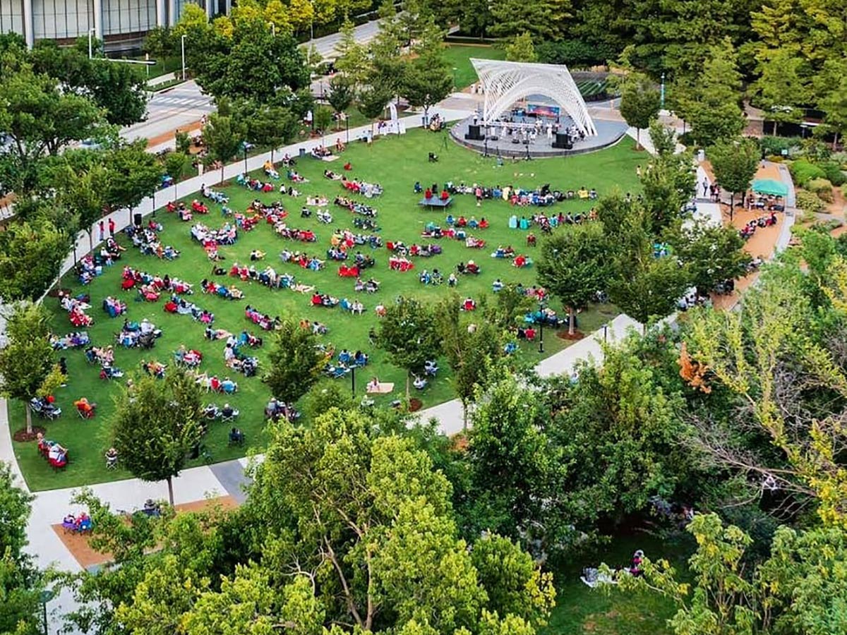 9. Myriad Botanical Gardens