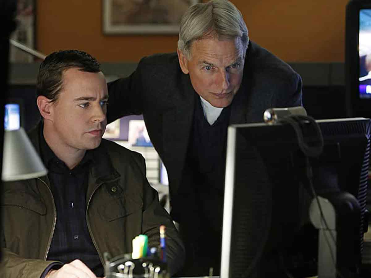 The show has a deal with Dell computers.