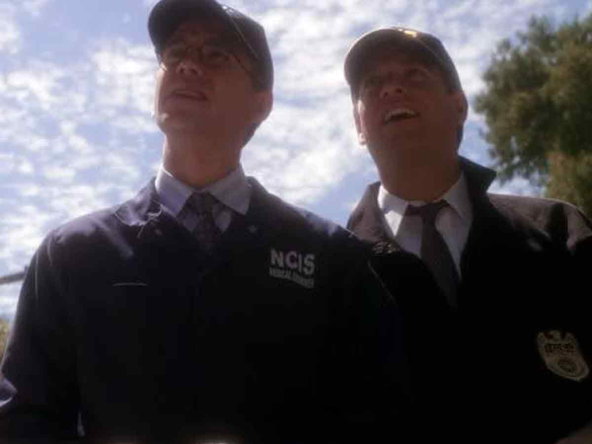 There are real NCIS agents on the show.
