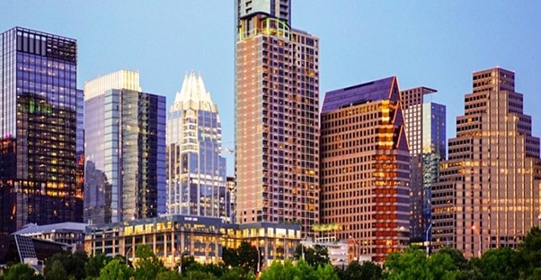 From Nightlife to Nature Excursions: 15 Best Things to Do in Austin