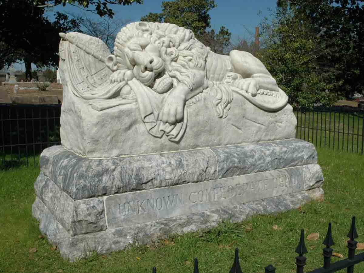 14. Oakland Cemetery