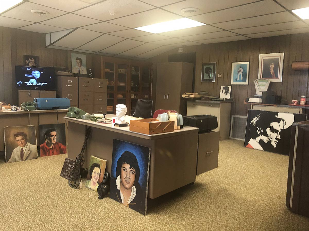 Vernon's Office