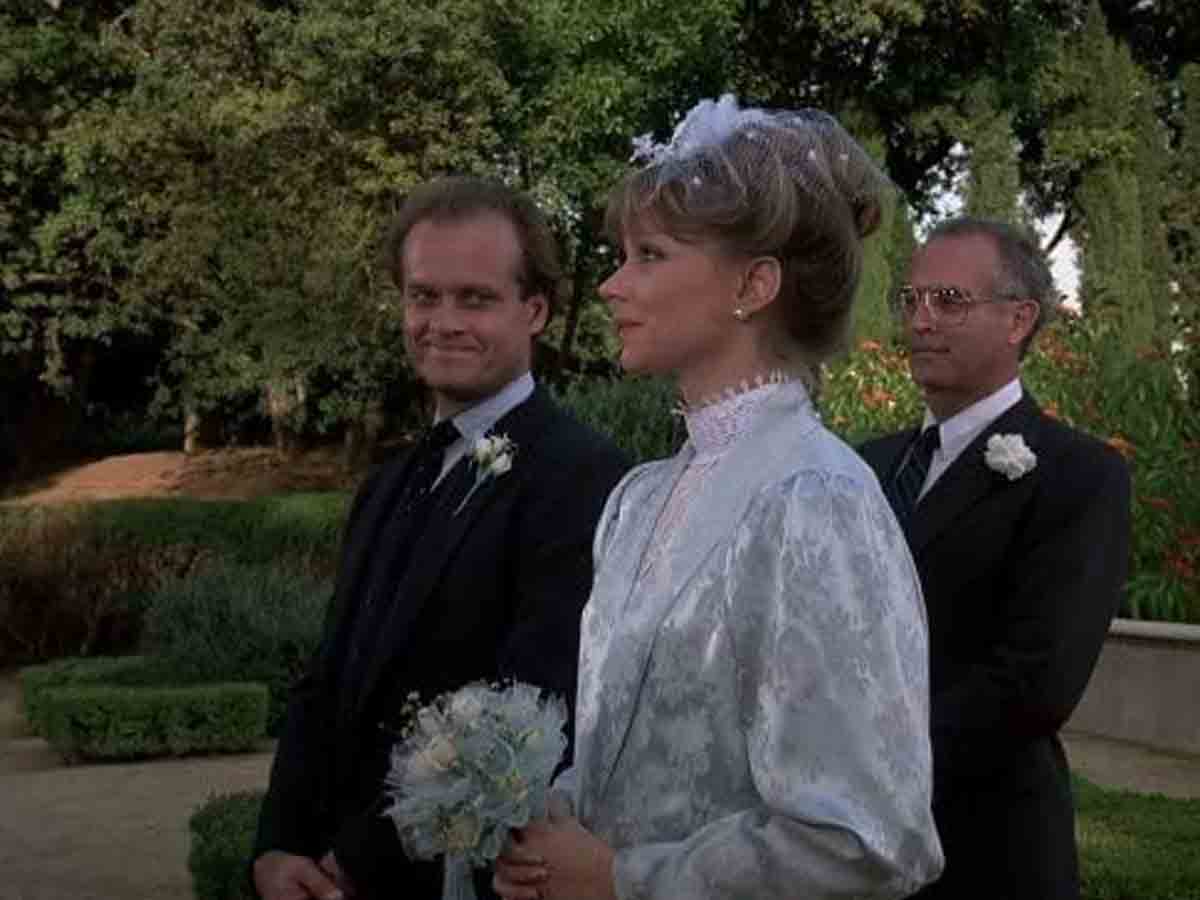 Shelley Long hated Kelsey Grammar.