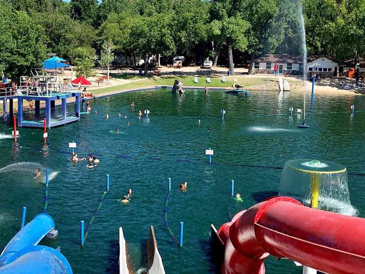 12. Burger’s Lake