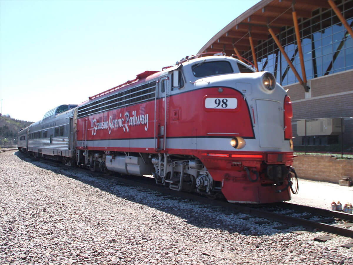 5. Branson Scenic Railway