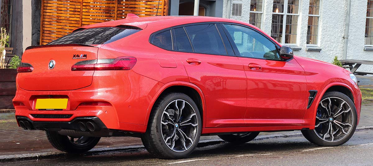 5. 2023 BMW X4
