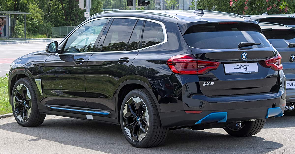 3. 2023 BMW X3