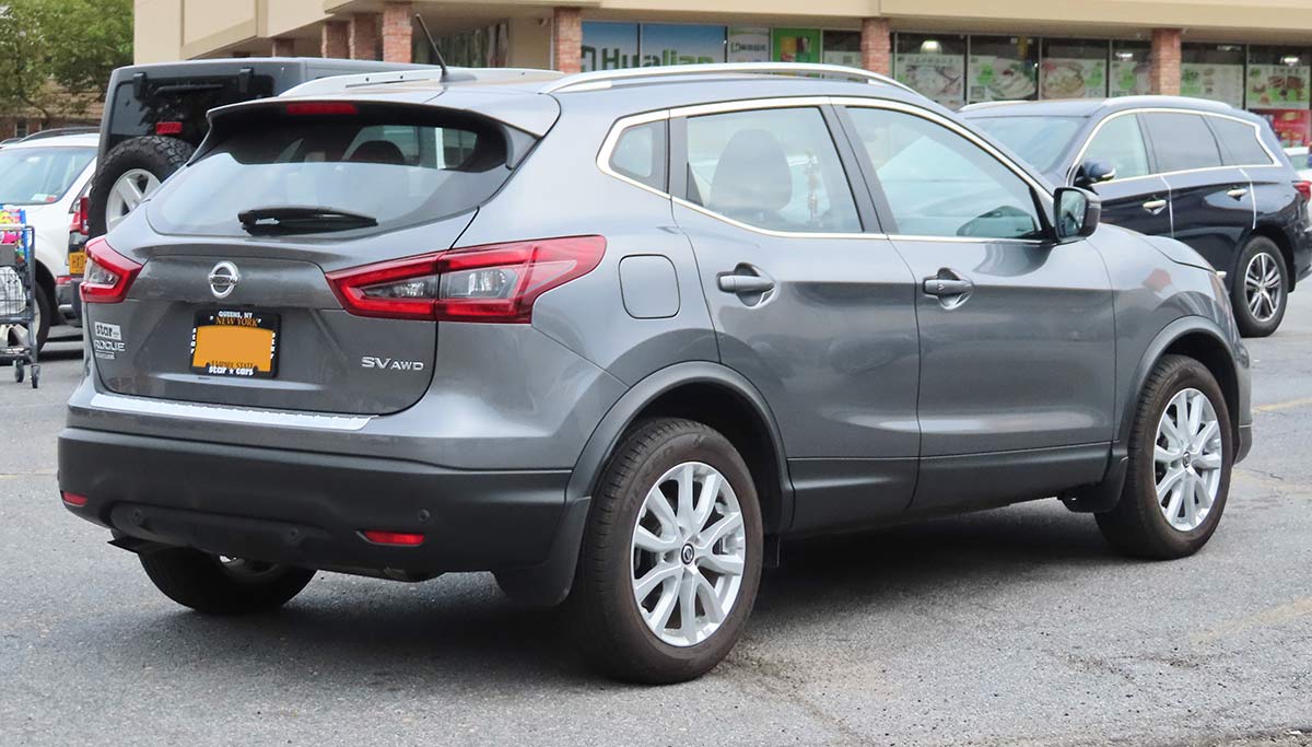 14. 2023 Nissan Rogue Sport
