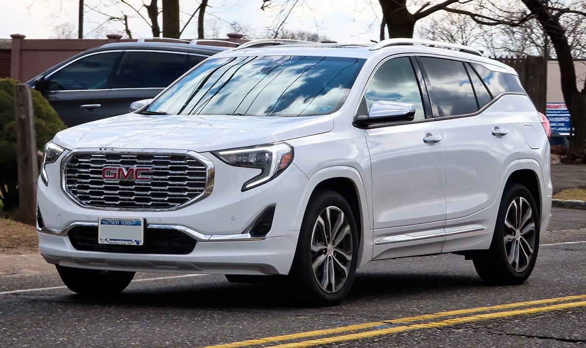 13. 2023 GMC Terrain
