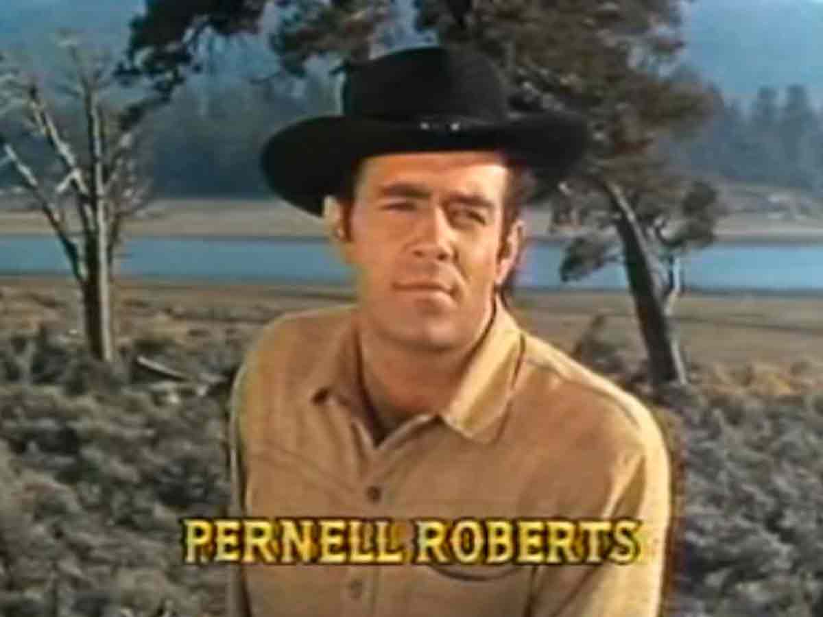 Producers decided not to recast his role after Pernell Roberts left.