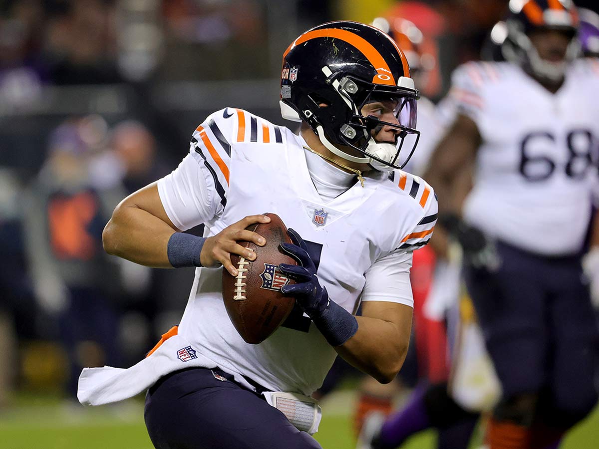 Justin Fields - Quarterback - Chicago Bears