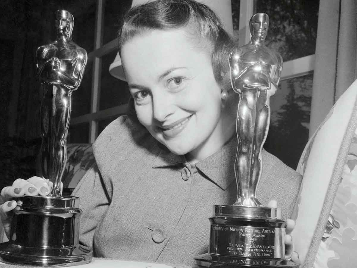 23. Olivia de Havilland